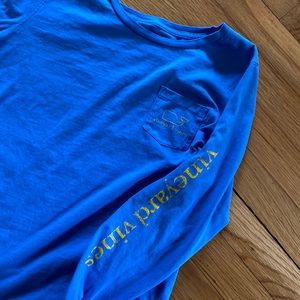 Vineyard Vines Womens long sleeve whale tee, pretty blue color. Size medium.
